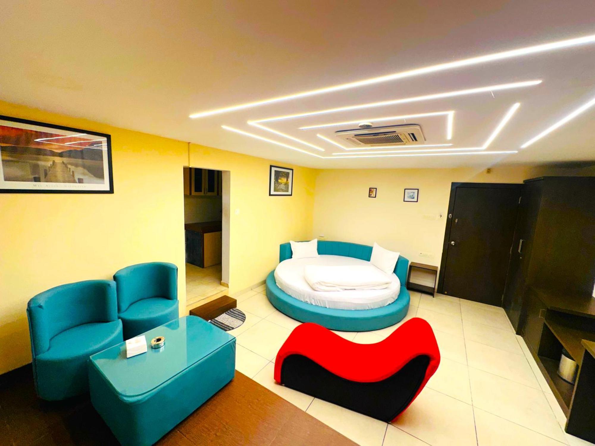 Aundh Elite Stay Pune Exterior foto