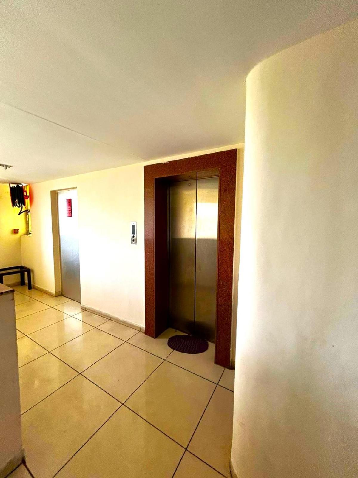 Aundh Elite Stay Pune Exterior foto