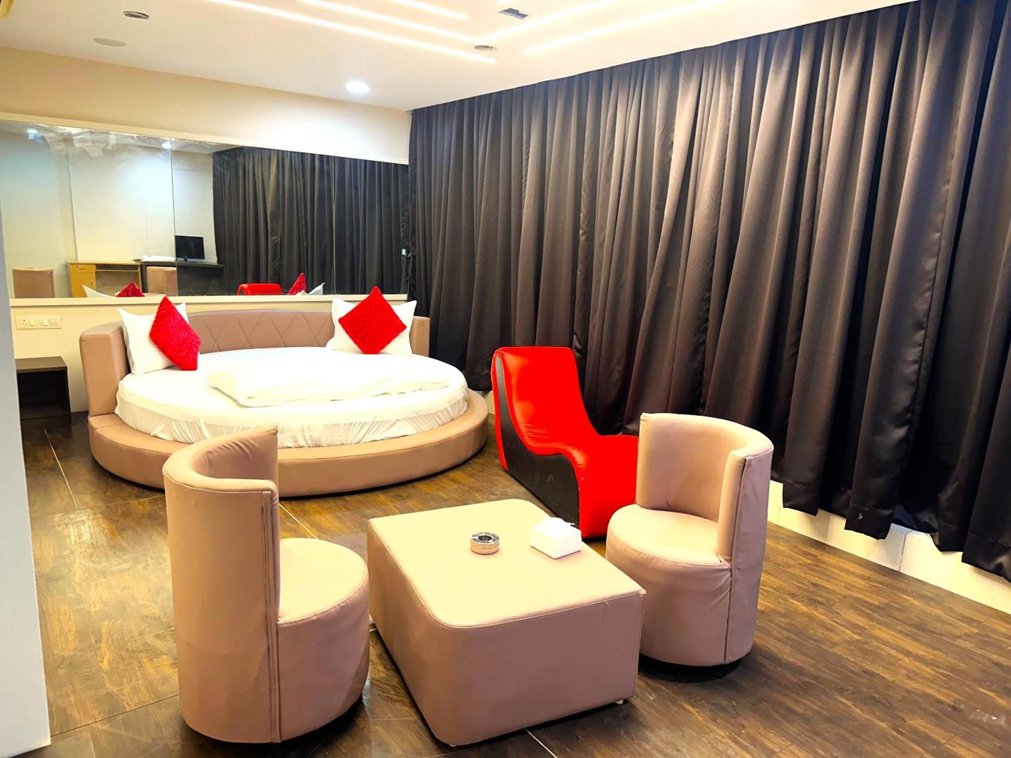 Aundh Elite Stay Pune Exterior foto
